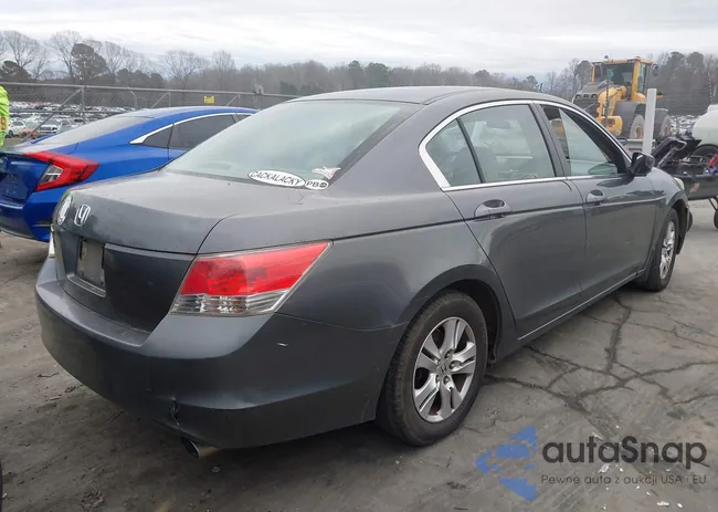 1HGCP264X9A184533: 44209791