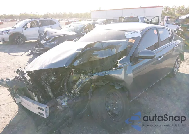 1N4BL4BV4KC148319: 44209799