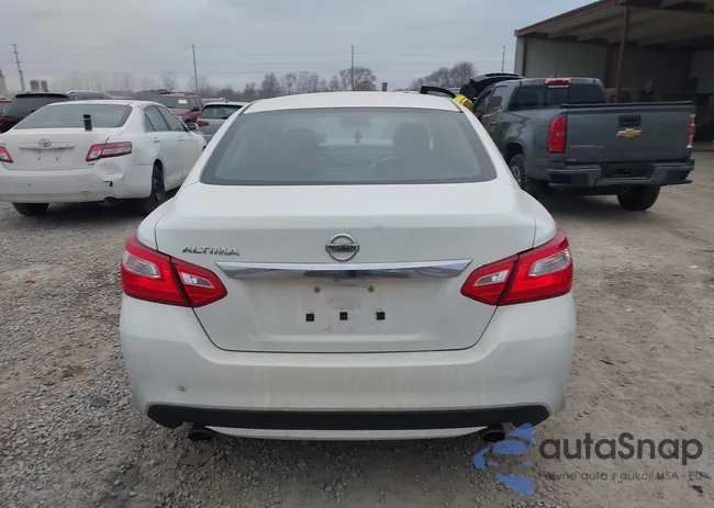 1N4AL3AP6HN342811: 44209815