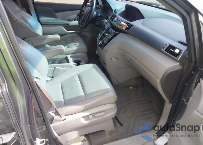 5FNRL5H68BB059189: 44209816