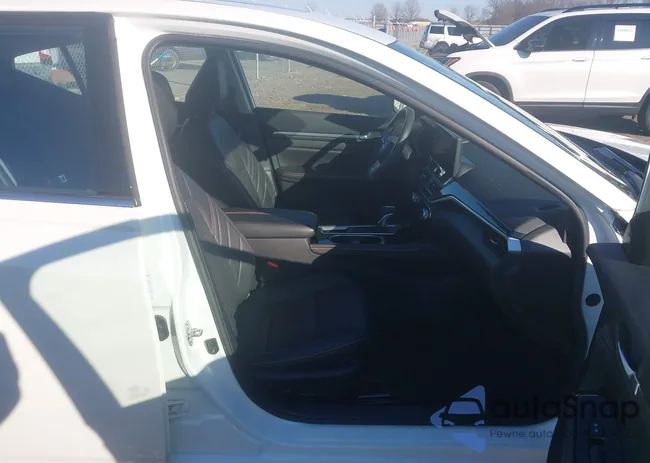 1N4BL4CV1RN334879: 44209872