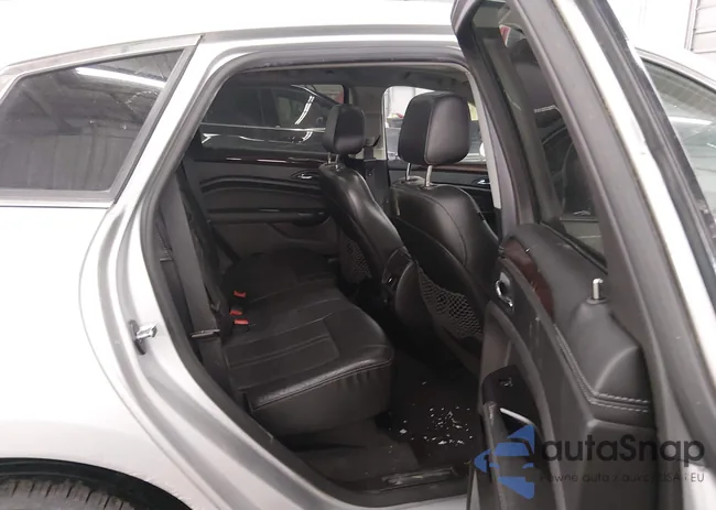 3GYFNEE36GS576975: 44209874