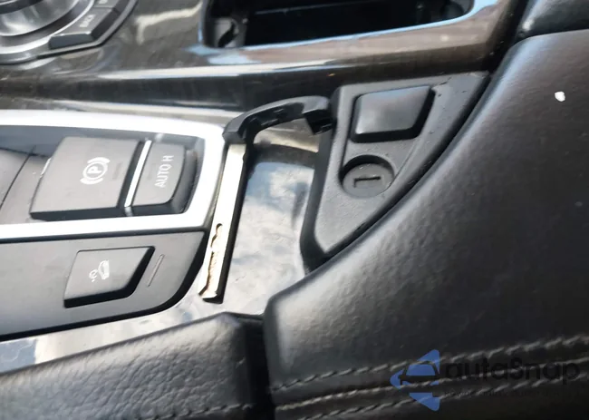 WBAXH5C5XDDW16389: 44209915