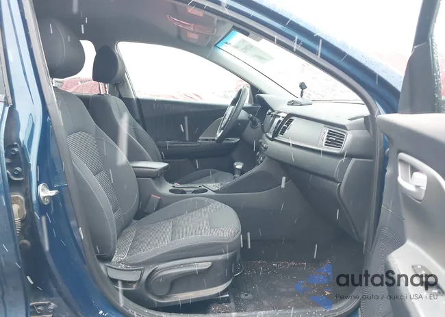 KNDCB3LC2J5210568: 44209924