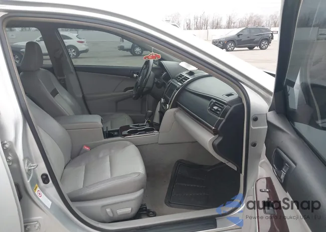 4T1BK1FK0CU502257: 44209931