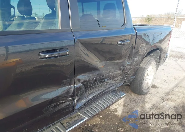 1C6RREFT4KN821921: 44209948