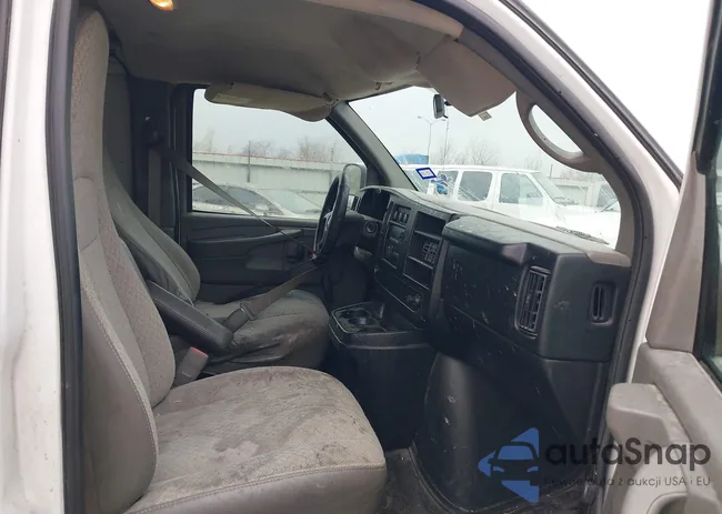 1GCZGFAA0A1107820: 44209009