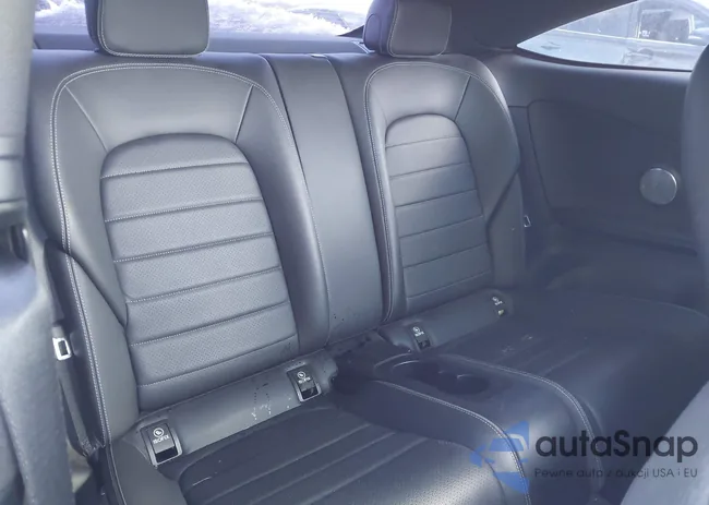 WDDWJ8EB5KF832116: 44209046