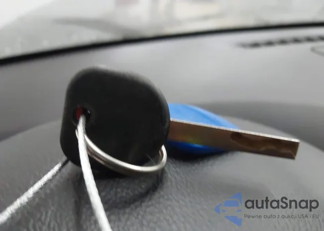 1G1PC5SH9B7169586: 44209097