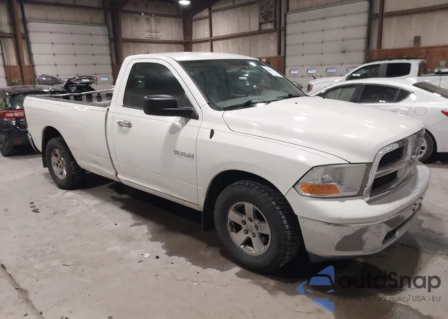 1D3HB16P99J516380: 44209198