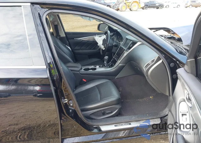 JN1BV7AR9FM418075: 44209276