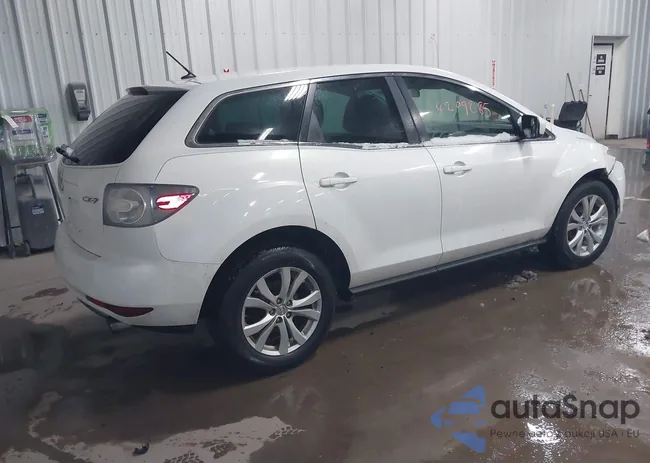 JM3ER2C39B0404616: 44209285