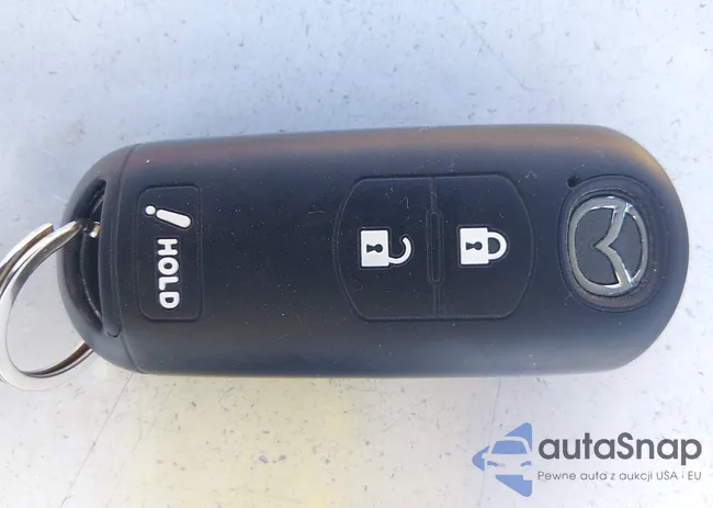 JM1BL1MP6D1838966: 44209302