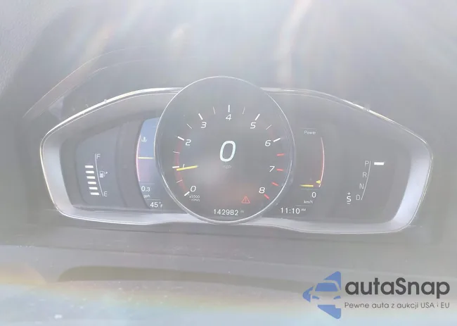 YV126MFK4F1337856: 44209315