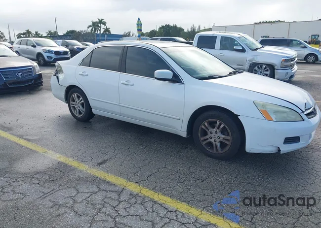 1HGCM56756A117743: 44209317