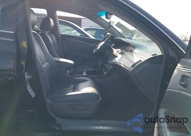 4T1BK36B48U301819: 44209352