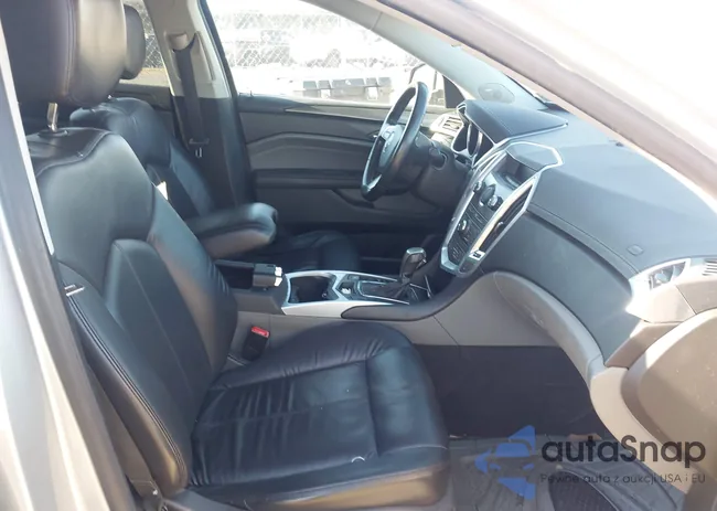 3GYFNGEY4AS521990: 44210462