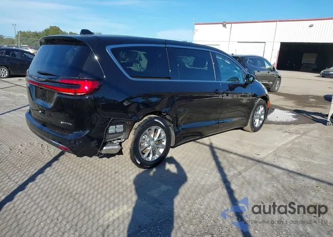 2C4RC1GG4TR193688: 44210467