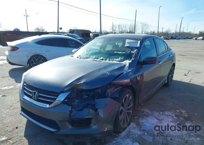 1HGCR2F58EA010747: 44210504