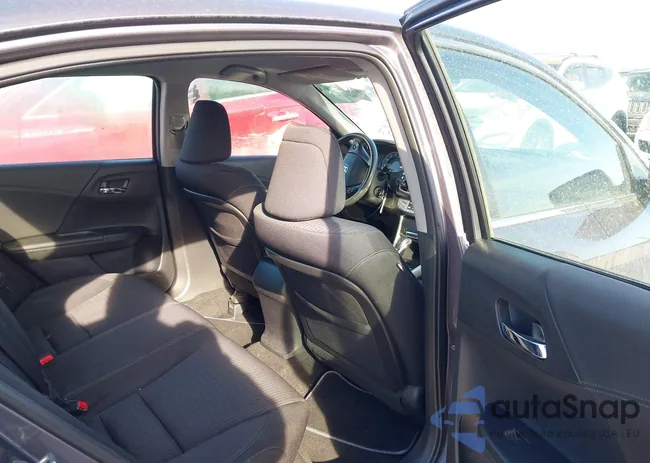 1HGCR2F58EA010747: 44210504