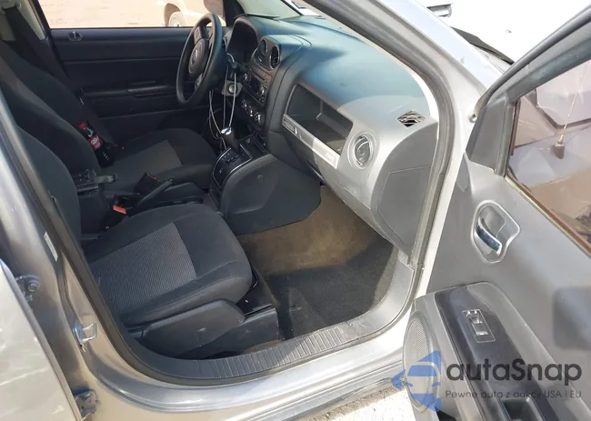 1C4NJCBA3GD525115: 44210616