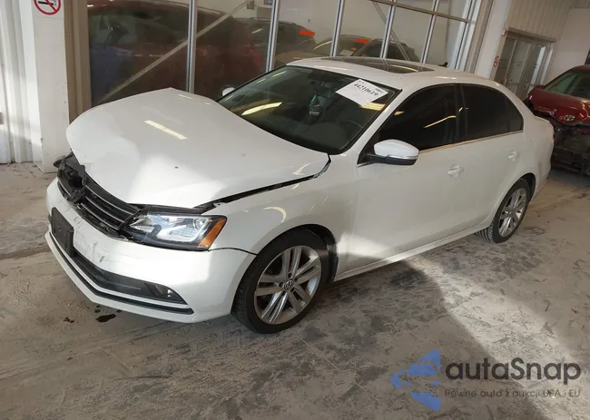 3VWLA7AJ1FM262669: 44210619