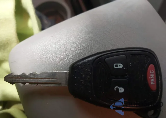 3A4GY5F99AT174092: 44210687