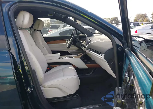 1GYC3KML9TZ704874: 44210807