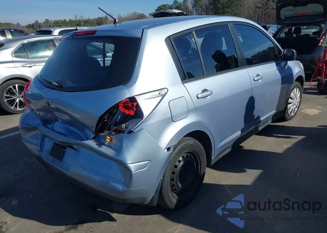 3N1BC13EX9L451081: 44210841