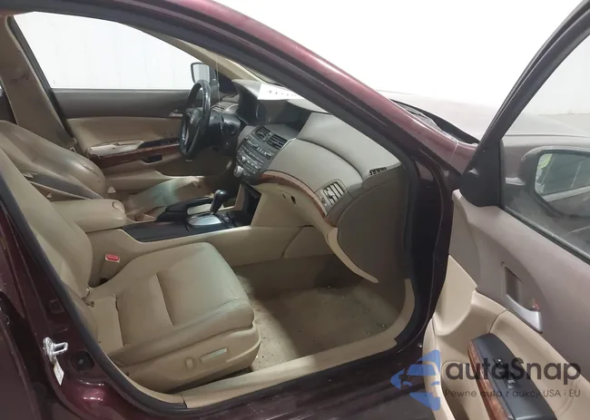 5KBCP3F85AB016108: 44210846