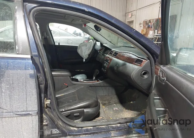 2G1WT58K289196991: 44210885