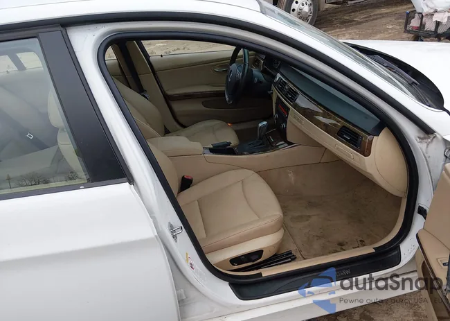 WBAVC93558K043531: 44210897