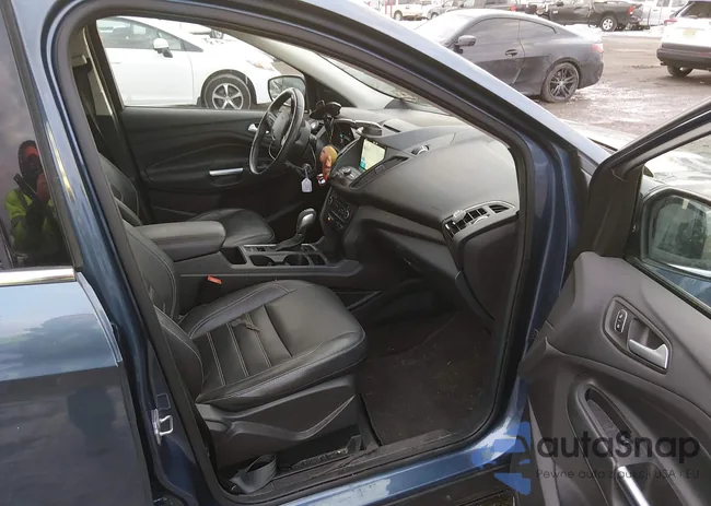 1FMCU9HD0JUB87047: 44210902