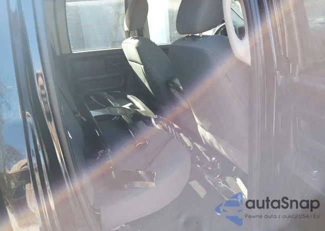 1C6RR7FT7ES338943: 44210932