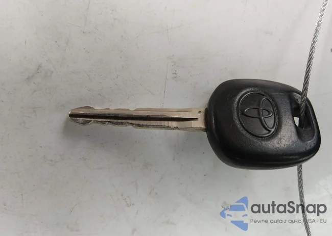 1NXBR32E08Z014327: 44210961