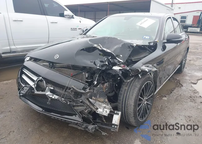 W1KWF8DB6MR653555: 44210069