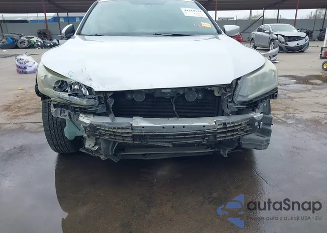 1HGCR2F34FA082660: 44210333