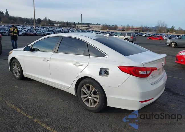 5NPE24AF3FH179575: 44210342