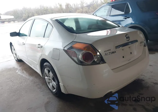 1N4AL21E87N483516: 44210354