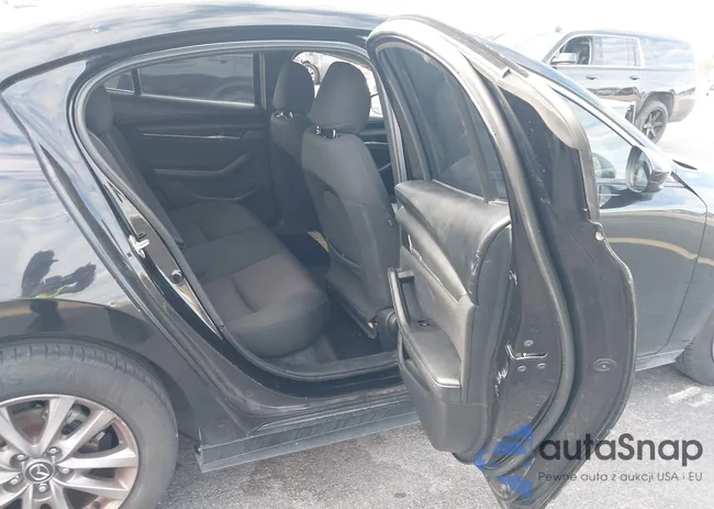 3MZBPAAL7MM204894: 44211427