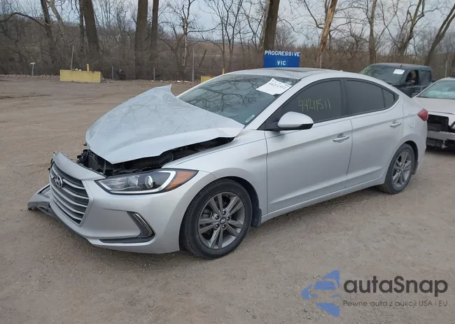 5NPD84LF1JH377393: 44211511