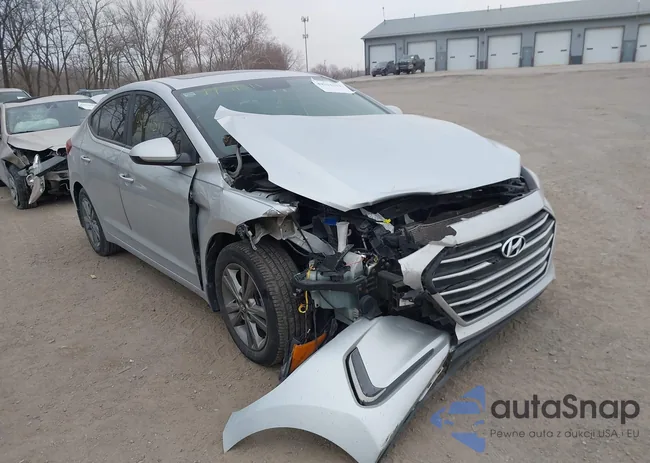 5NPD84LF1JH377393: 44211511