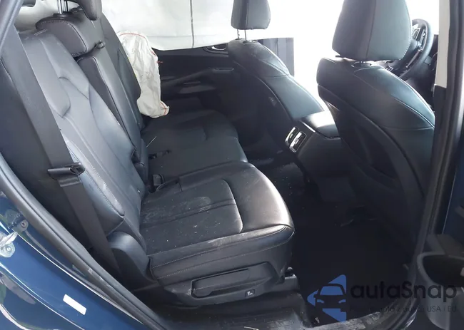 5XYRL4JC4RG277563: 44211518