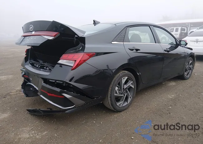 KMHLS4DG4SU012410: 44211571