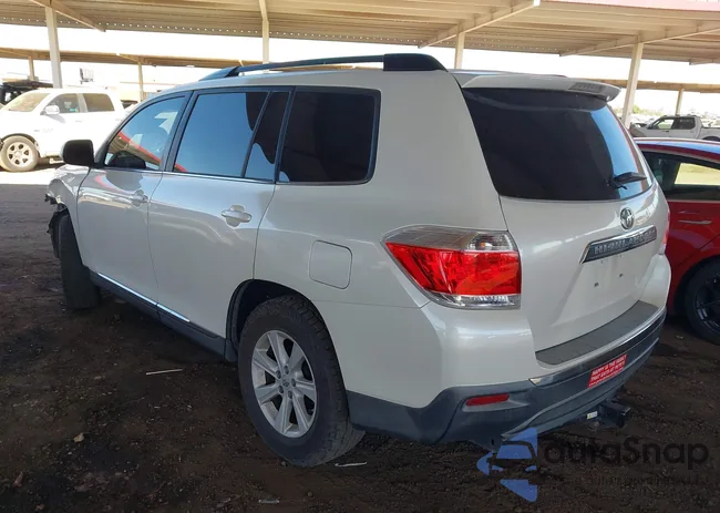 5TDZK3EH3DS121867: 44211604