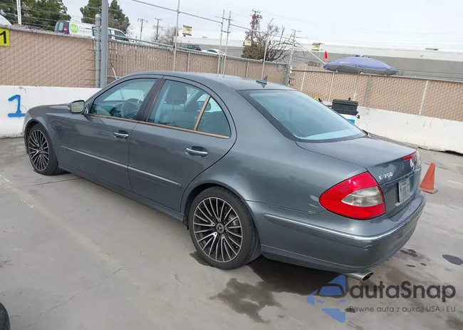 WDBUF56XX8B216423: 44211652