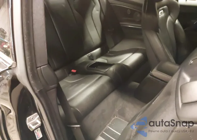 WBS3R9C54HK709635: 44211660