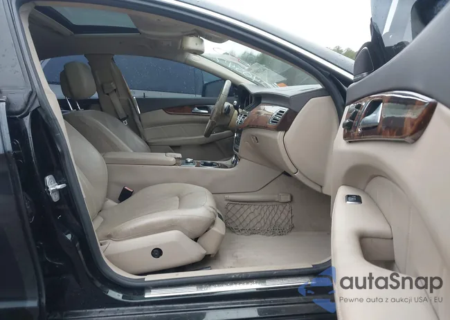 WDDLJ7DB9CA040547: 44211691