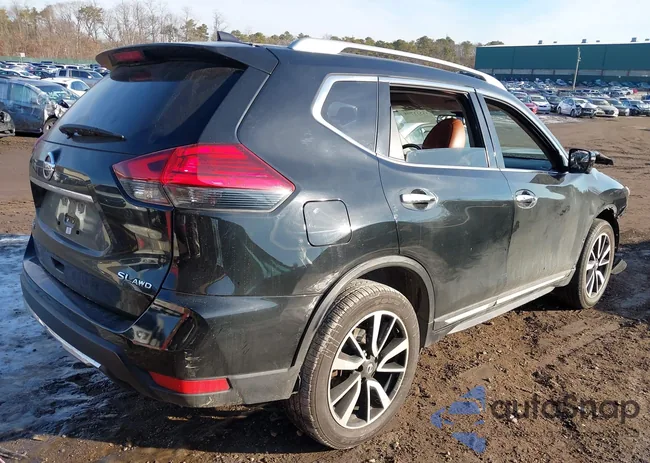 JN8AT2MV9HW271987: 44211708