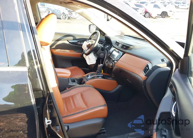 JN8AT2MV9HW271987: 44211708